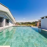 Lägenhet Rooftop With Private Pool By Pikhost