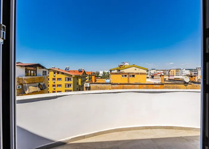 Rooftop With Private Pool By Pikhost * Golem (Tirana)