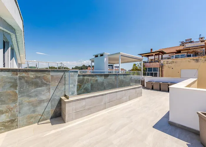 Apartament Rooftop With Private Pool By Pikhost