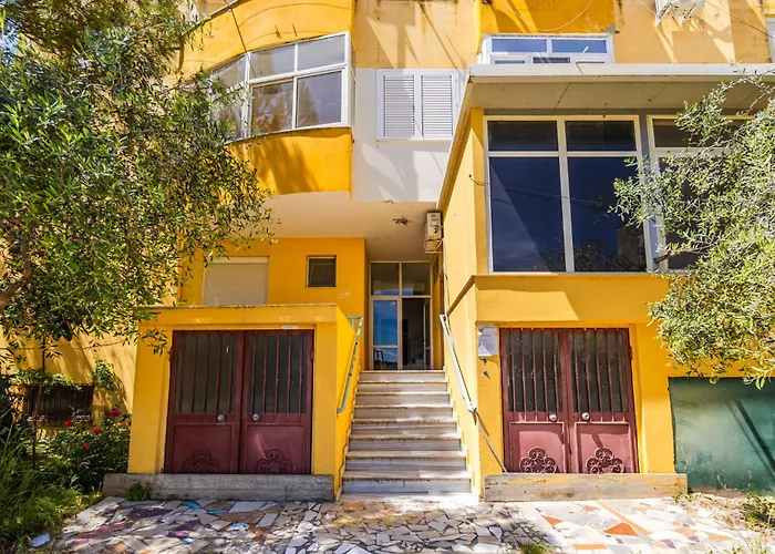 Rooftop With Private Pool By Pikhost Apartament Golem (Tirana)